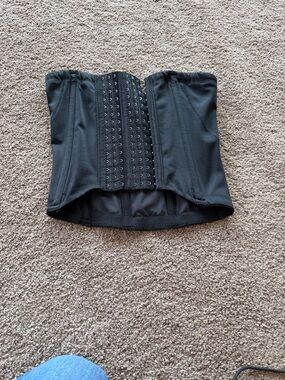 Belly Bandit Black Strapless Waist Cincher Crop Top